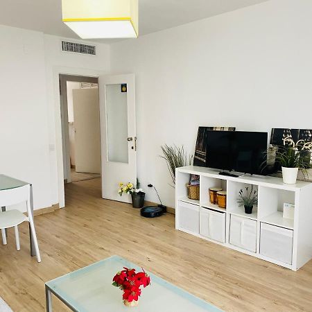 Betis A La Orilla Del Guadalquivir & Vistas A La Giralda Apartment Севиля Екстериор снимка