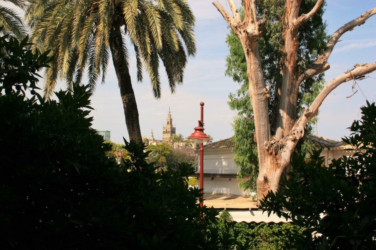 Betis A La Orilla Del Guadalquivir & Vistas A La Giralda Apartment Севиля Екстериор снимка